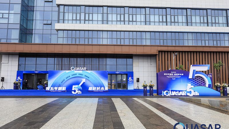 在实际应用中，如何快速区分电阻与电容呢？以下是一些实用的技巧：
